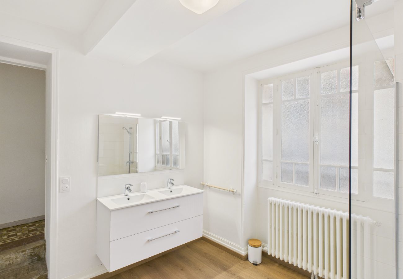 Maison à Sarlat-la-Canéda - Maison pour 6 avec jardin, au cœur de Sarlat