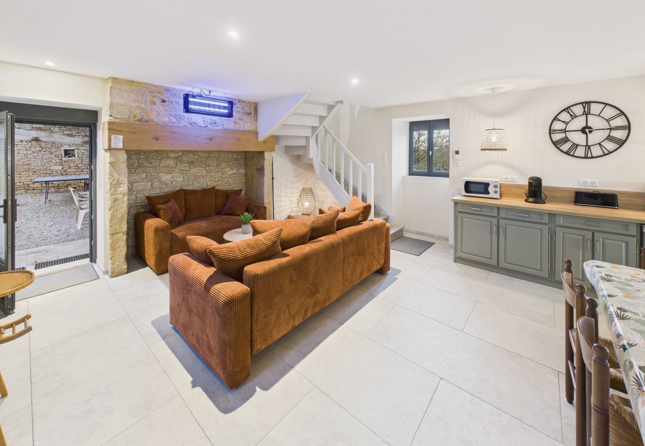 Maison à Saint-Crépin-et-Carlucet - Piscine commune - Gîte en campagne pour 10