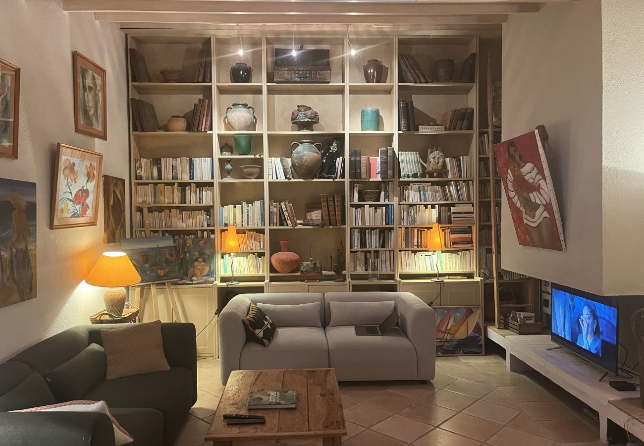 Maison à Les Portes-en-Ré - 800m de la plage, maison pour 7 avec jardin