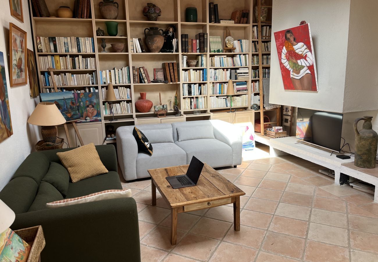 Maison à Les Portes-en-Ré - 800m de la plage, maison pour 7 avec jardin