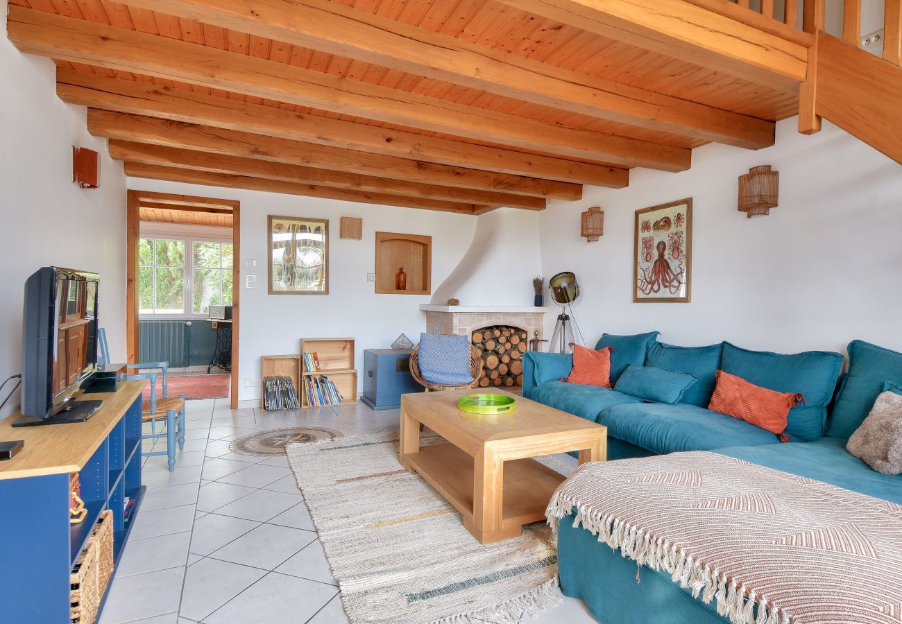 Maison à La Guérinière - Maison pour 10 avec piscine, 600m de la plage