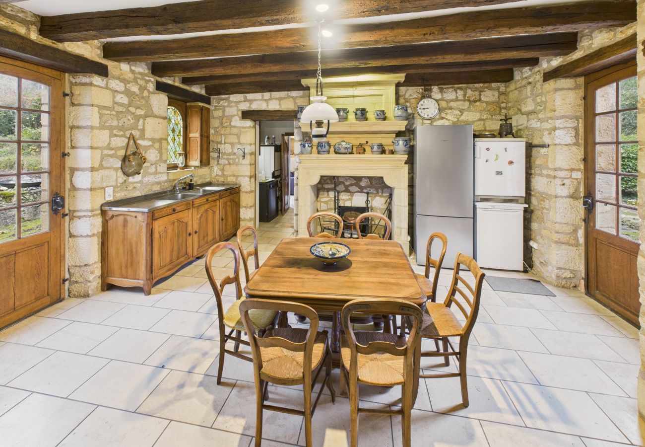 Maison à Saint-Cyprien - Superbe manoir du 16e siècle avec piscine pour 10