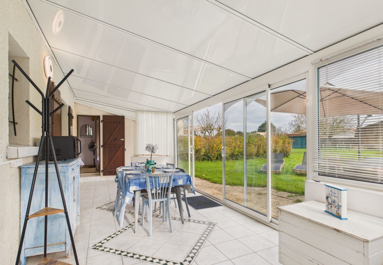 Maison à Saint-Vincent-sur-Jard - 500m de la plage, maison avec jardin pour 6