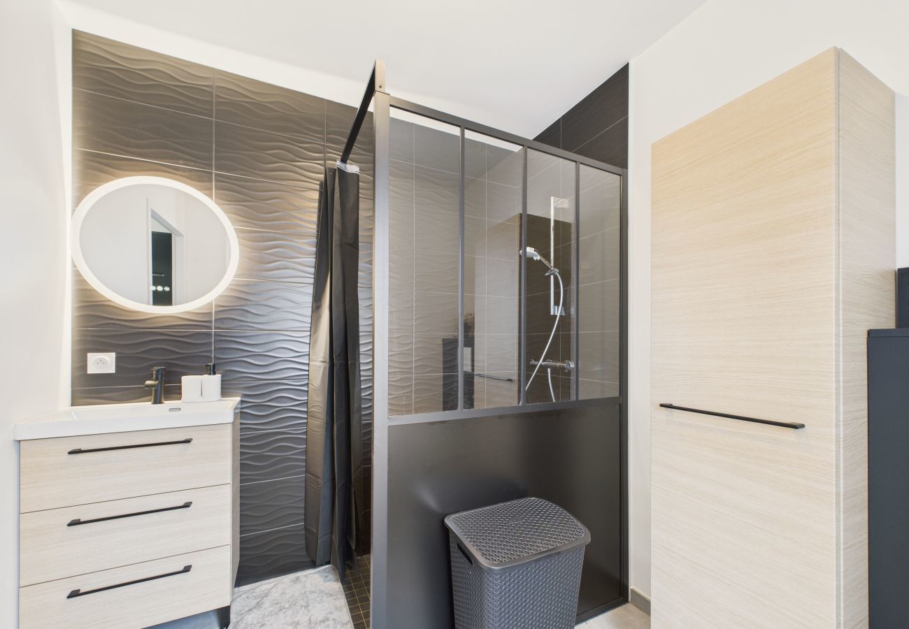 Maison à Saint-Vincent-sur-Jard - 350m de la mer-Maison avec jardin/ jacuzzi pour 8