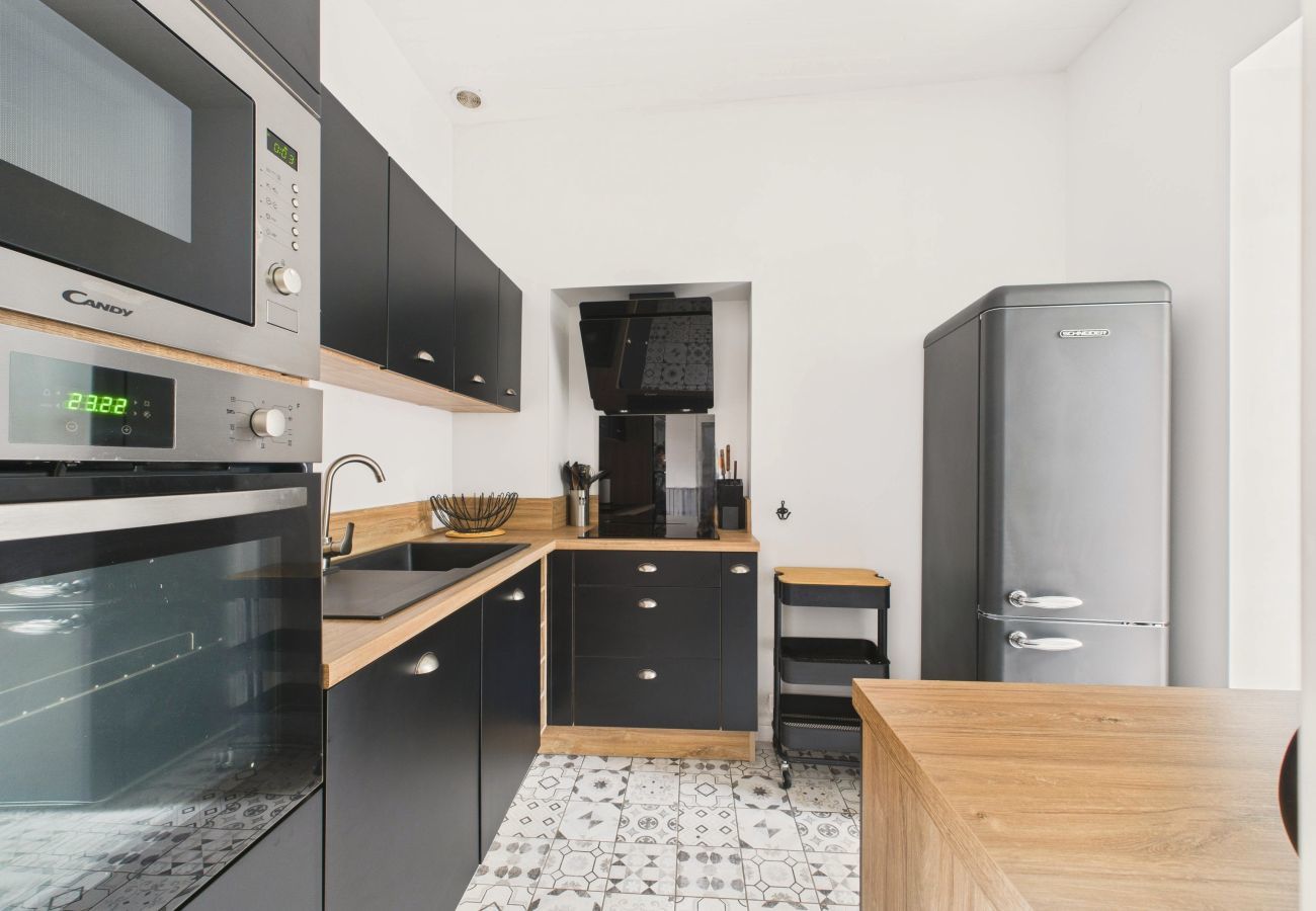 Maison à Saint-Michel-Chef-Chef - Maison à 50m de la mer, 8 adultes 3 enfants