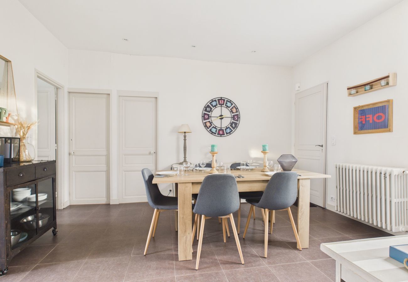 Maison à Le Pouliguen - 800m de la plage, maison avec terrasse pour 6