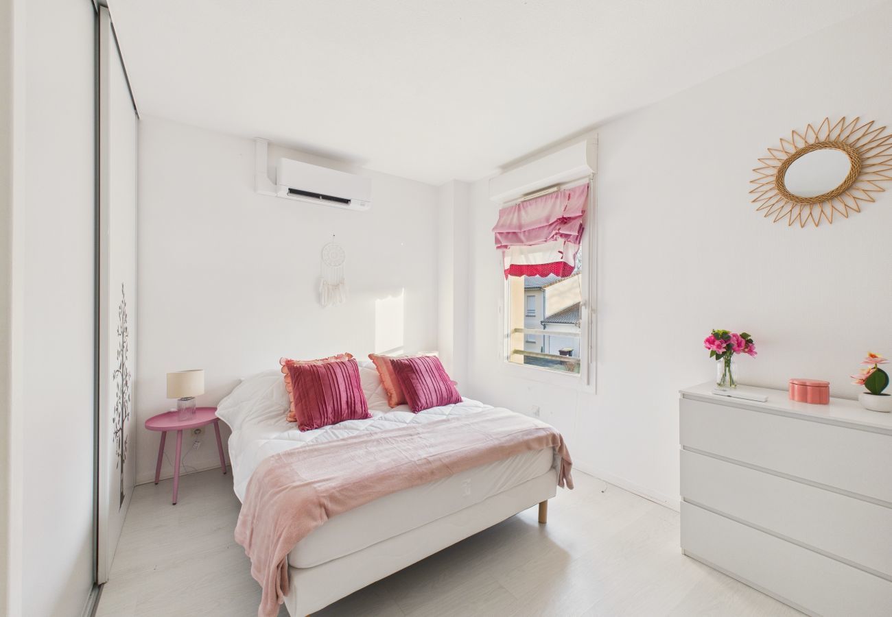 Maison à Terrasson-Lavilledieu - Jolie maison de vacances pour 6 - jardin clos