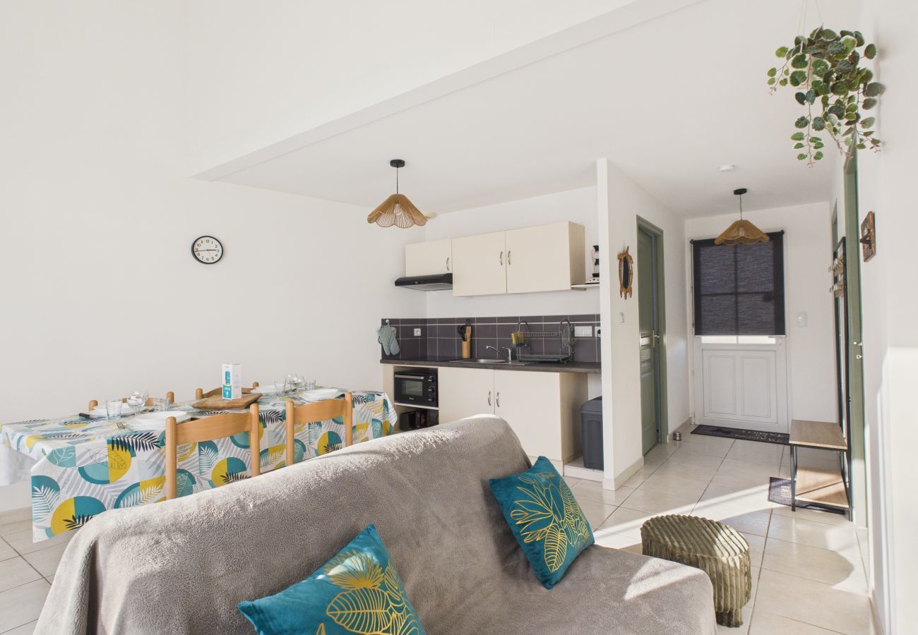 Maison à Saint-Gilles-Croix-de-Vie - Jolie maison pour 4 personnes avec terrasse 