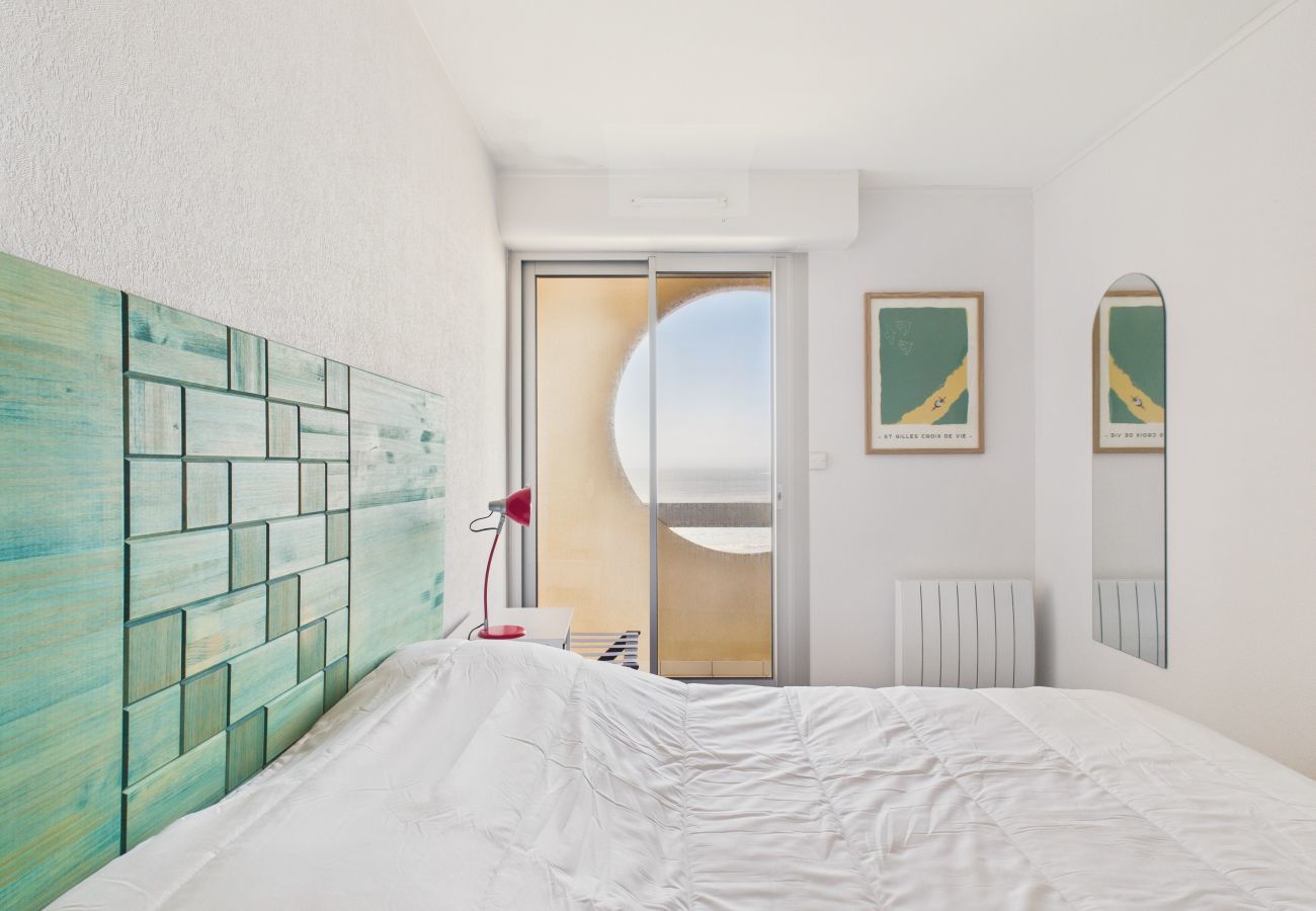 Appartement à Saint-Gilles-Croix-de-Vie - Séjour pour 4 avec magnifique vue mer