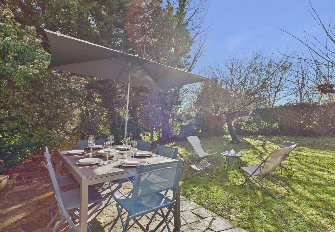 Maison à Arzon - Au bord du Golfe, maison pour 8 avec jardin 