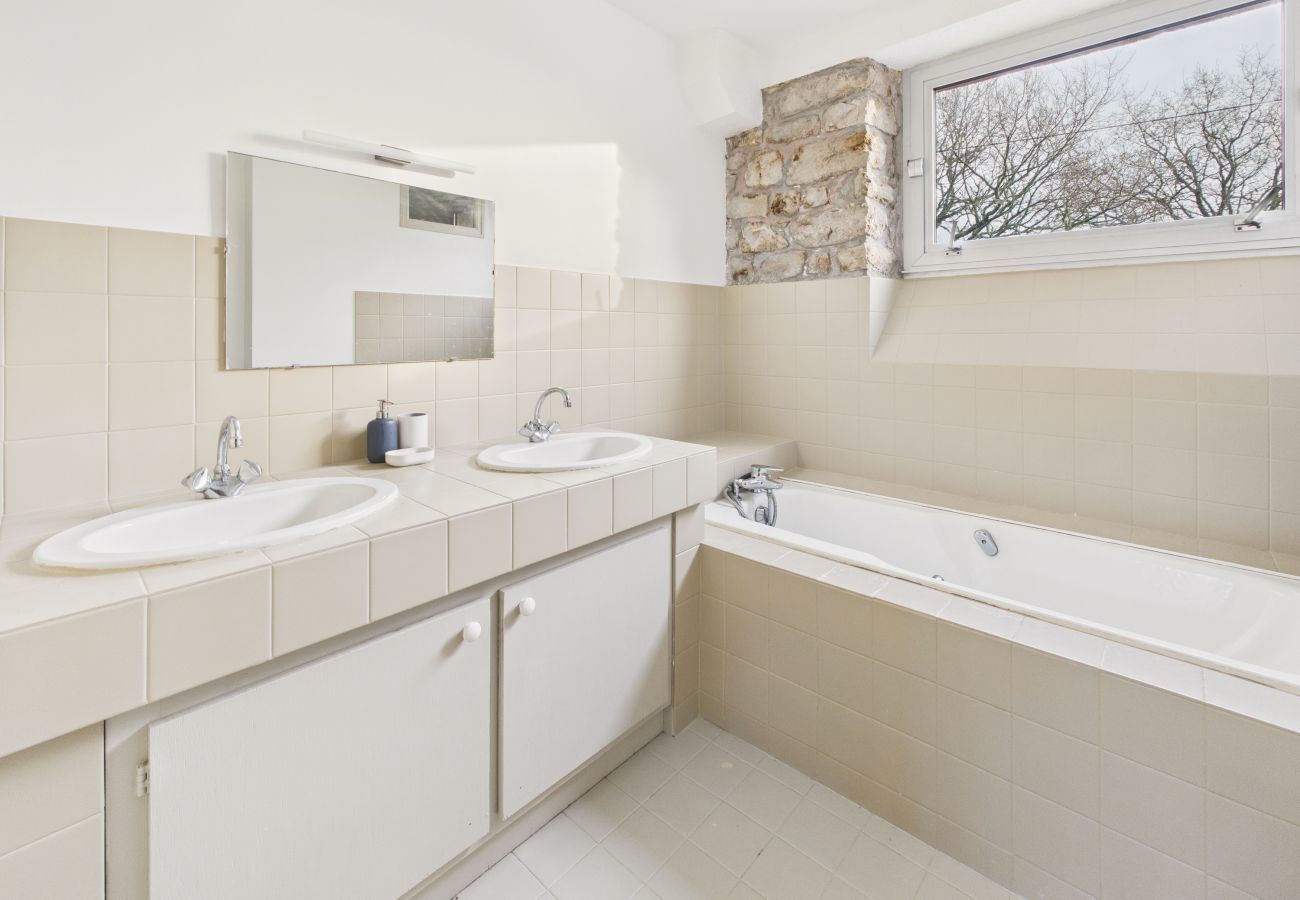 Appartement à Fouesnant - Logement pour 6 au calme - Jardin et Terrasse