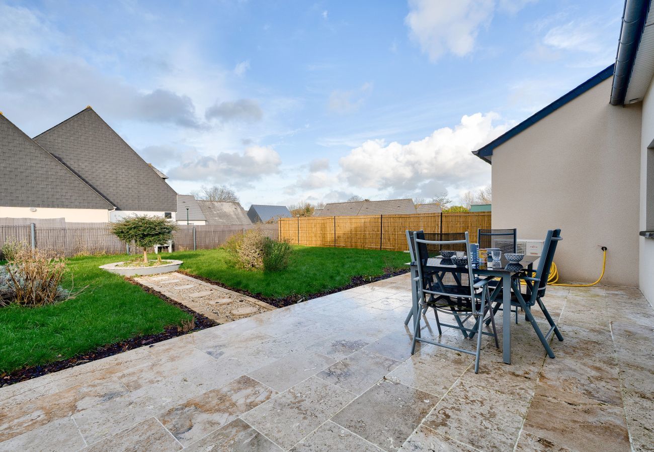 Maison à Beaussais-Sur-Mer - Maison récente et cosy pour 6 avec jardin