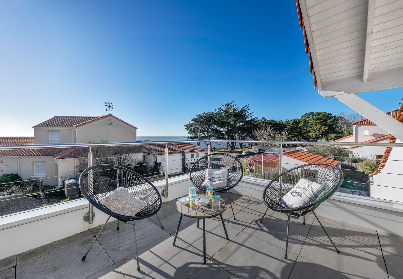 Maison mitoyenne à La Bernerie-en-Retz - Maison à 30m de la mer - jardin pour 4