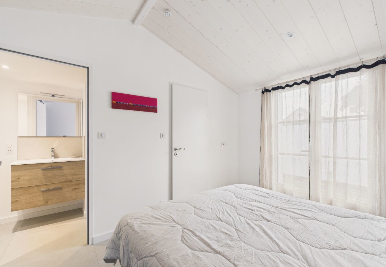 Maison à Noirmoutier-en-l´Ile - Maison pour 4 adultes 2 enfants à 30 m de la mer