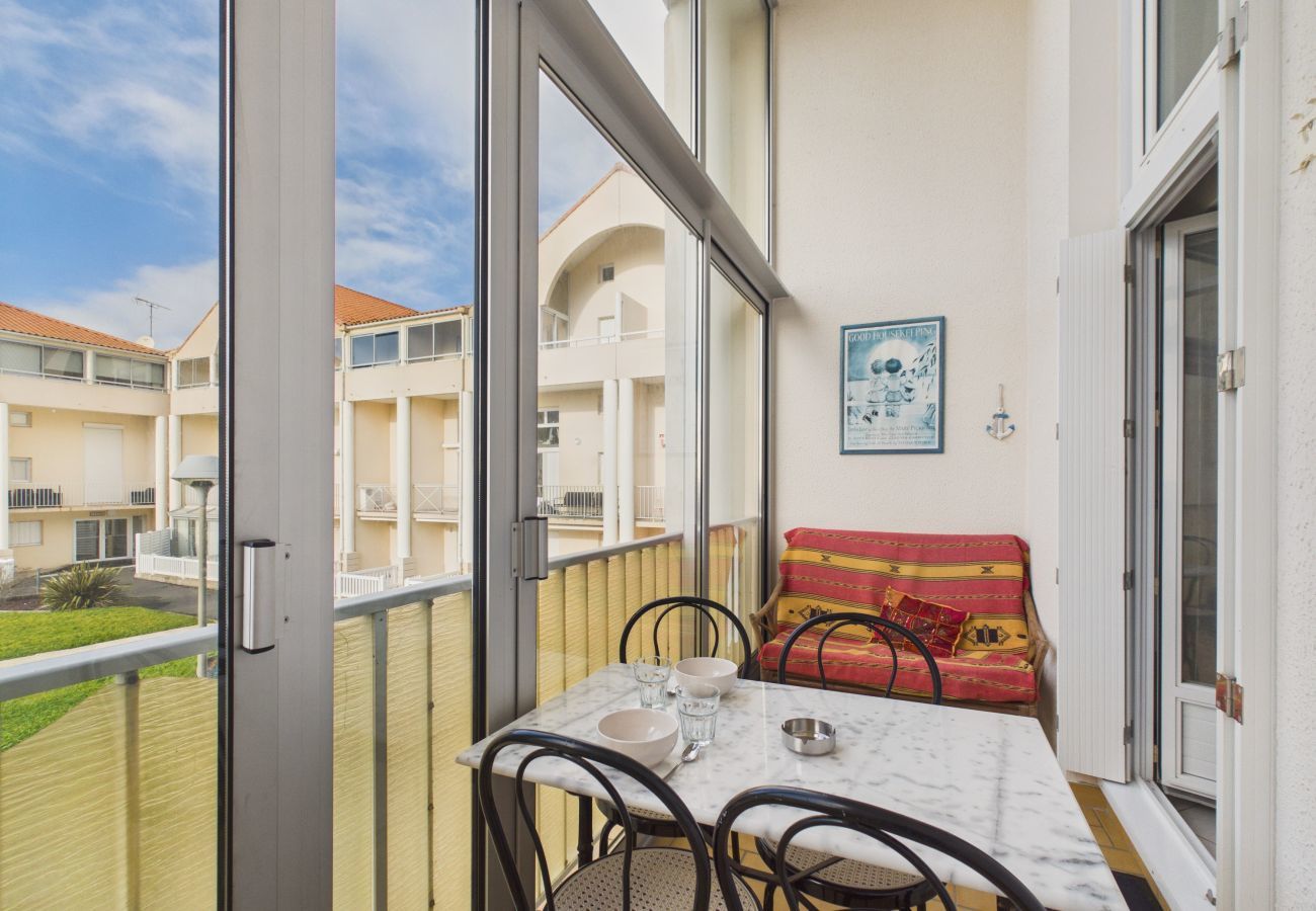 Appartement à Saint-Hilaire-de-Riez - Appartement avec Loggia vue mer pour 4