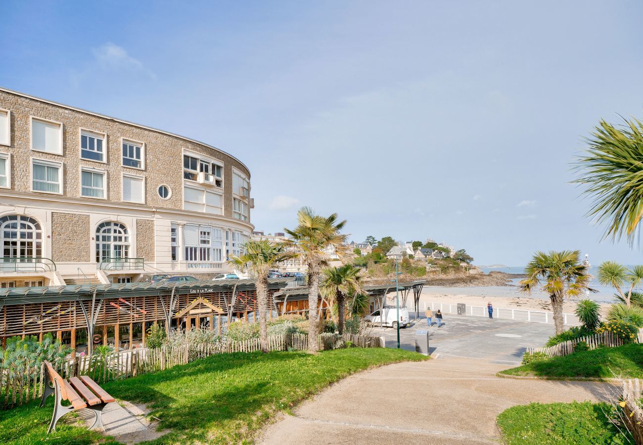 Appartement à Dinard - Plage immédiate, appartement centre Dinard