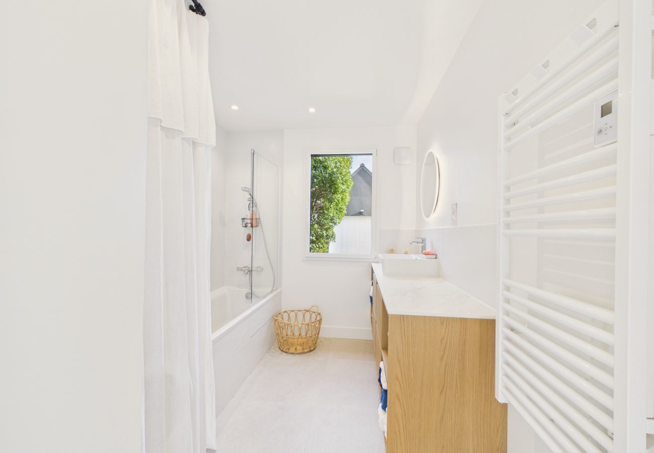 Maison à Plouguerneau - Plage à 300 m, maison pour 7, jardin et véranda