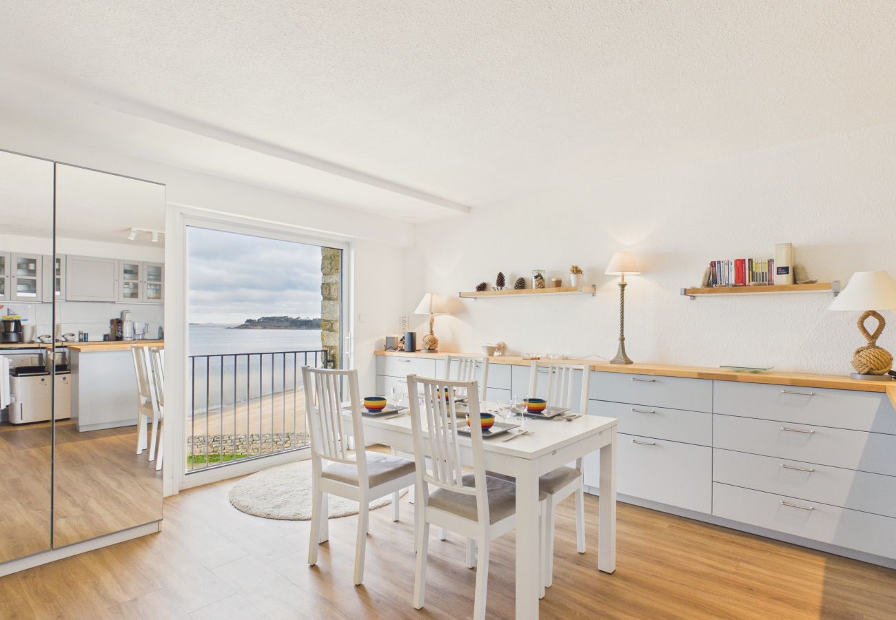 Appartement à Arzon - Appartement vue mer pour 2 adultes 2 enfants