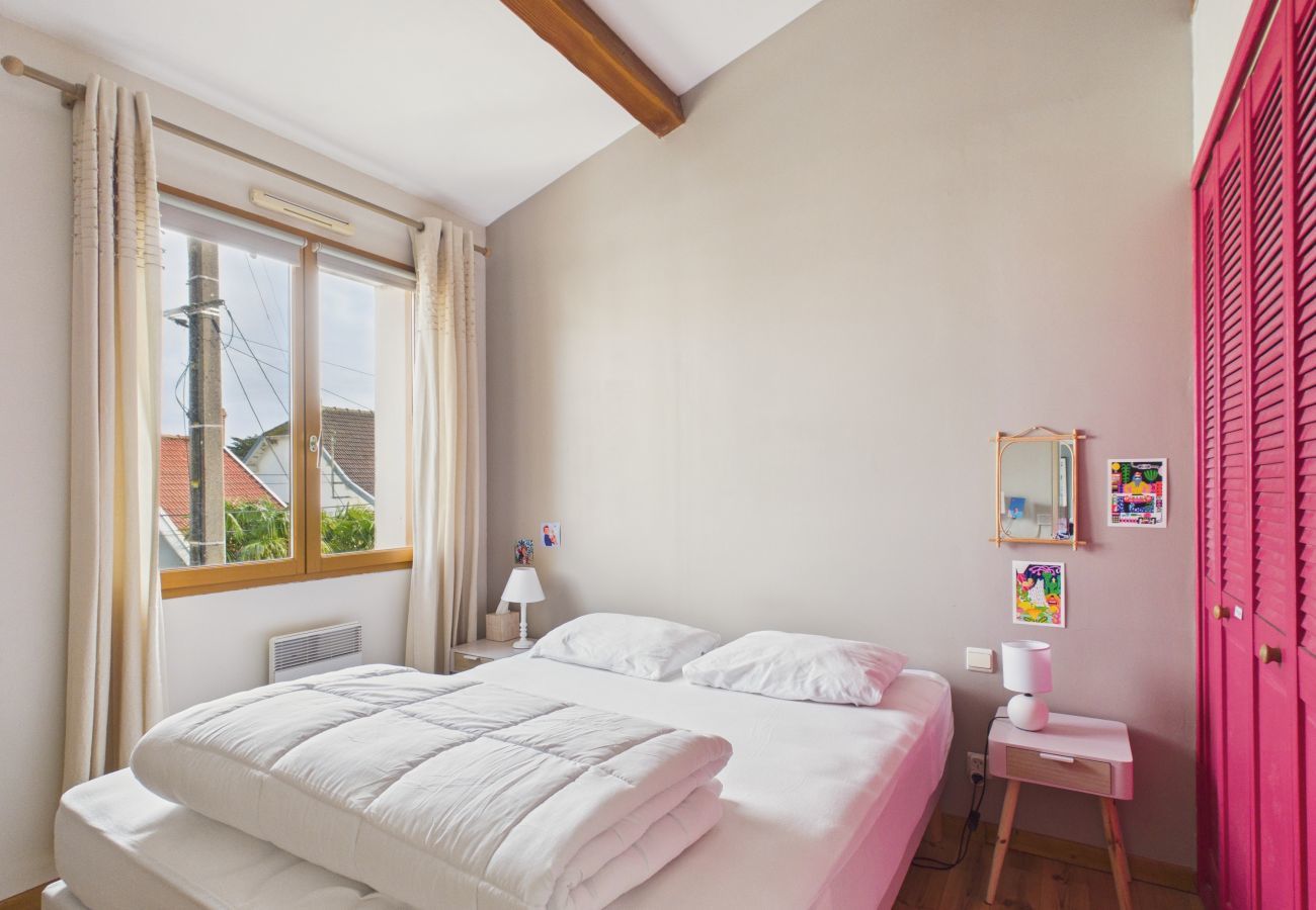 Maison à Saint-Gilles-Croix-de-Vie - Maison pour 8 avec jardin, centre St-Gilles