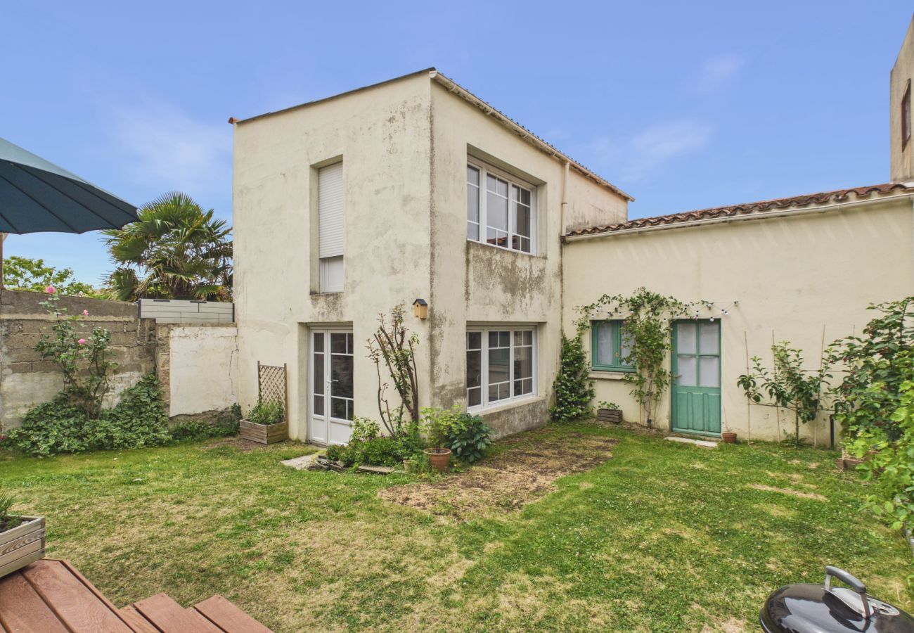 Maison à Saint-Gilles-Croix-de-Vie - Maison pour 8 avec jardin, centre St-Gilles