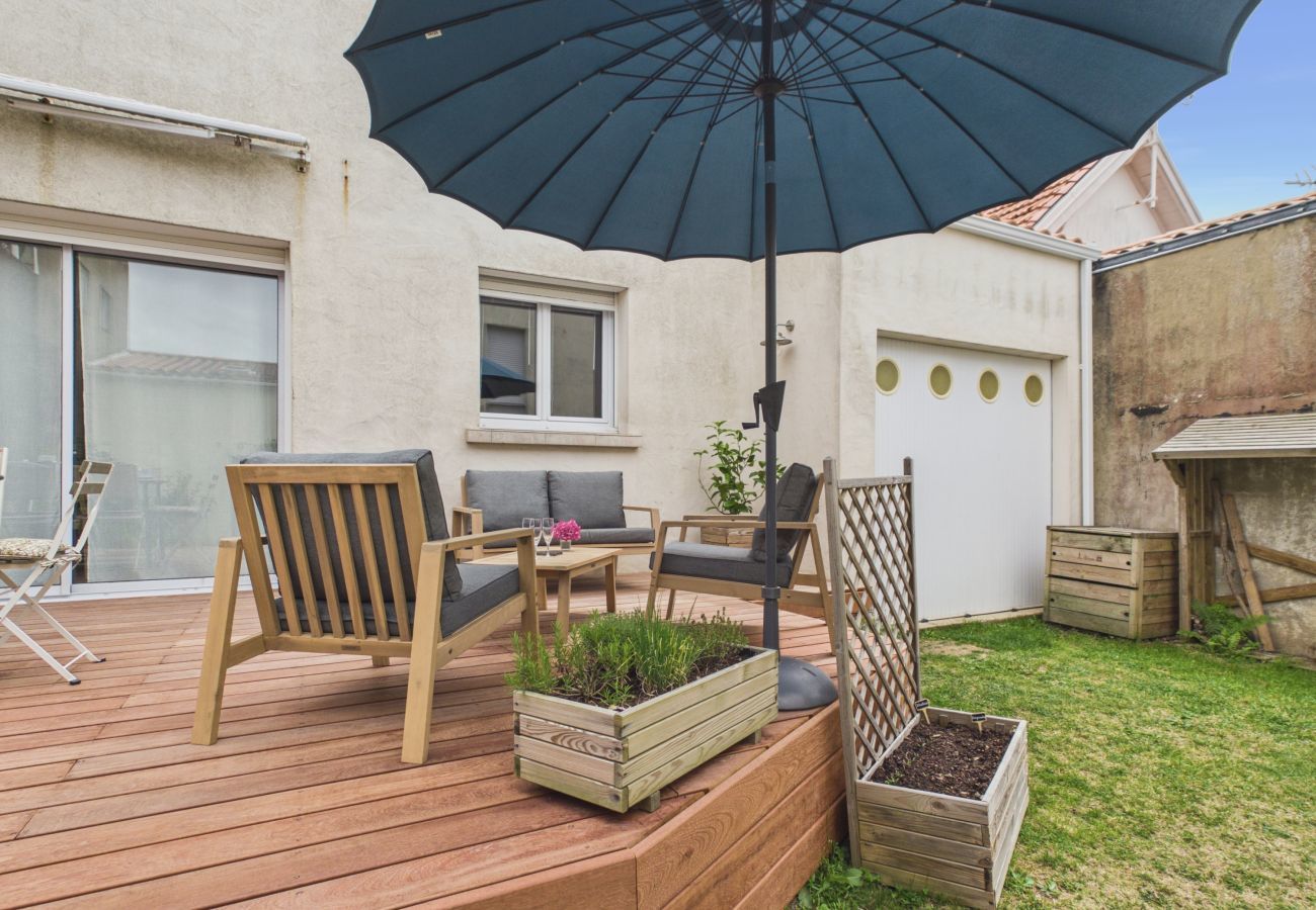 Maison à Saint-Gilles-Croix-de-Vie - Maison pour 8 avec jardin, centre St-Gilles