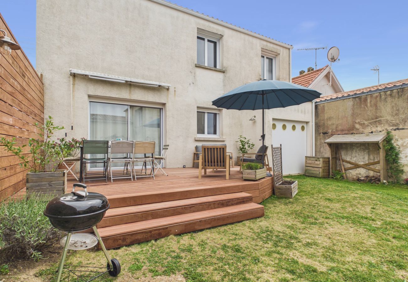 Maison à Saint-Gilles-Croix-de-Vie - Maison pour 8 avec jardin, centre St-Gilles