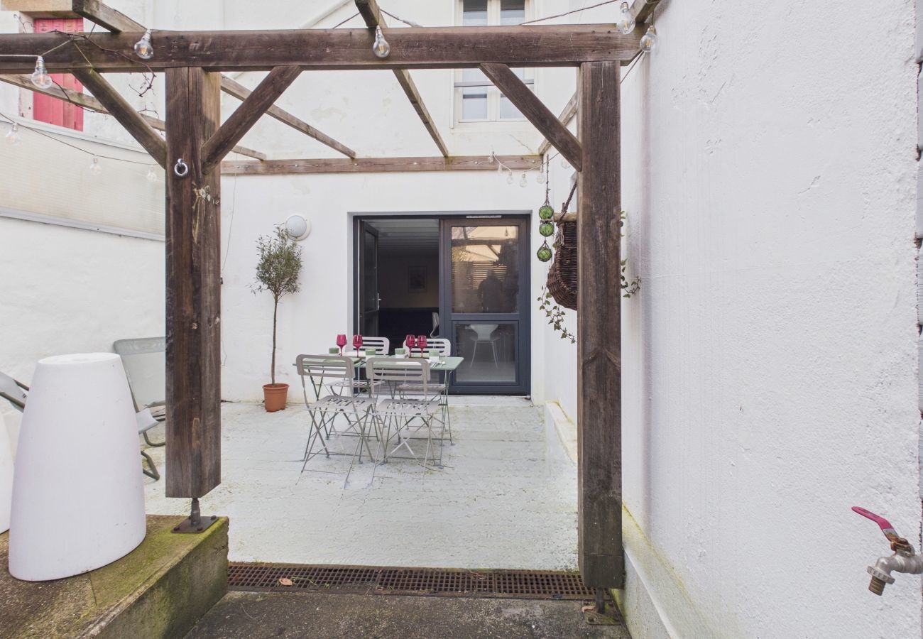 Appartement à Le Pouliguen - 350m du Port - Appartement pour 4 avec terrasse 