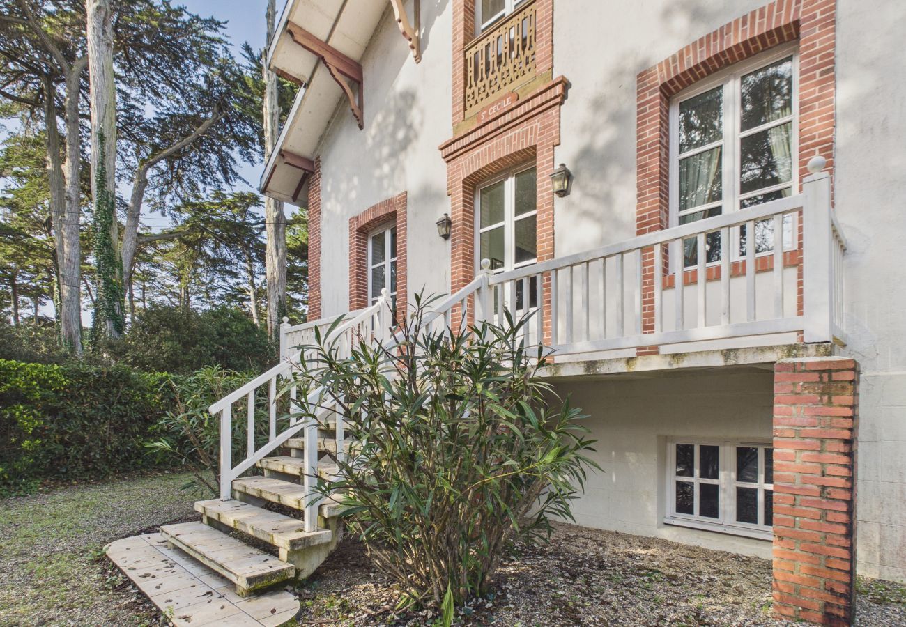 Maison à Noirmoutier-en-l´Ile - Maison pour 10 avec jardin, 300 m de la plage