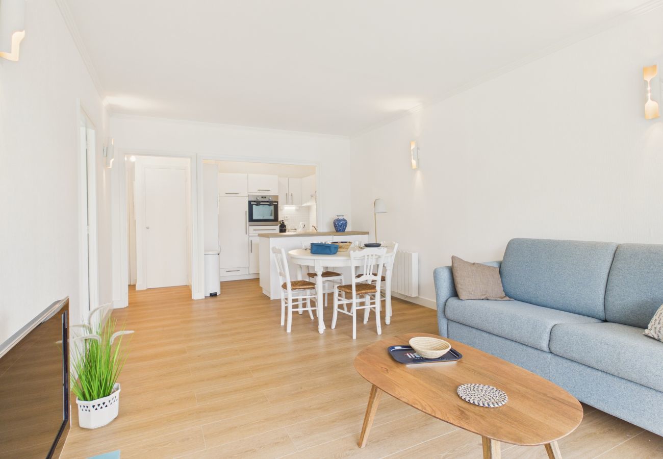 Appartement à La Baule-Escoublac - À 70m de la plage, appartement pour 2 sur la Baule