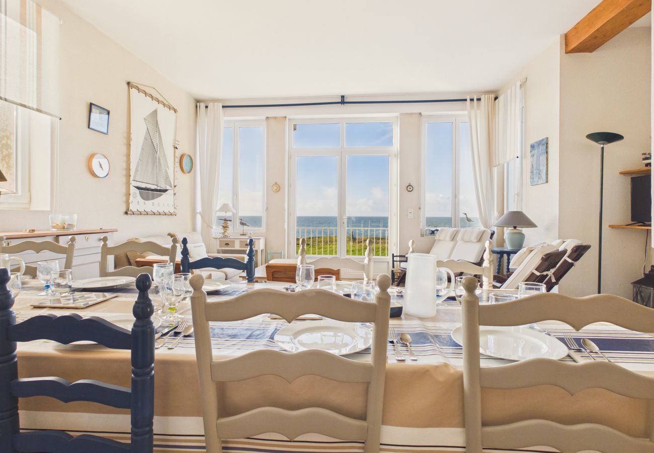 Maison à Le Croisic - Vue mer- 600m de la plage-Maison familiale pour 10