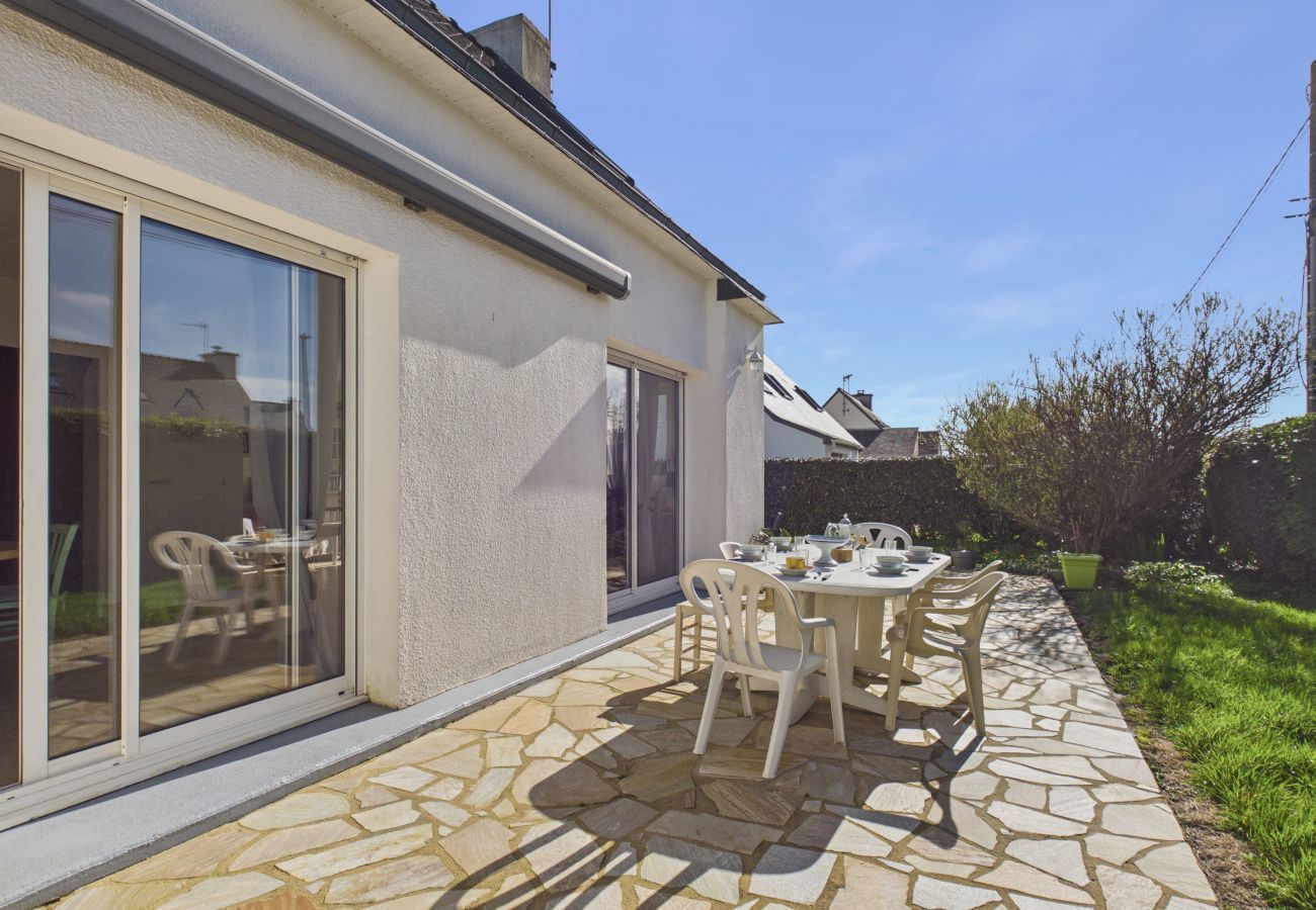 Maison à Saint-Gildas-de-Rhuys - 500 m de la plage, maison pour 6 avec jardin