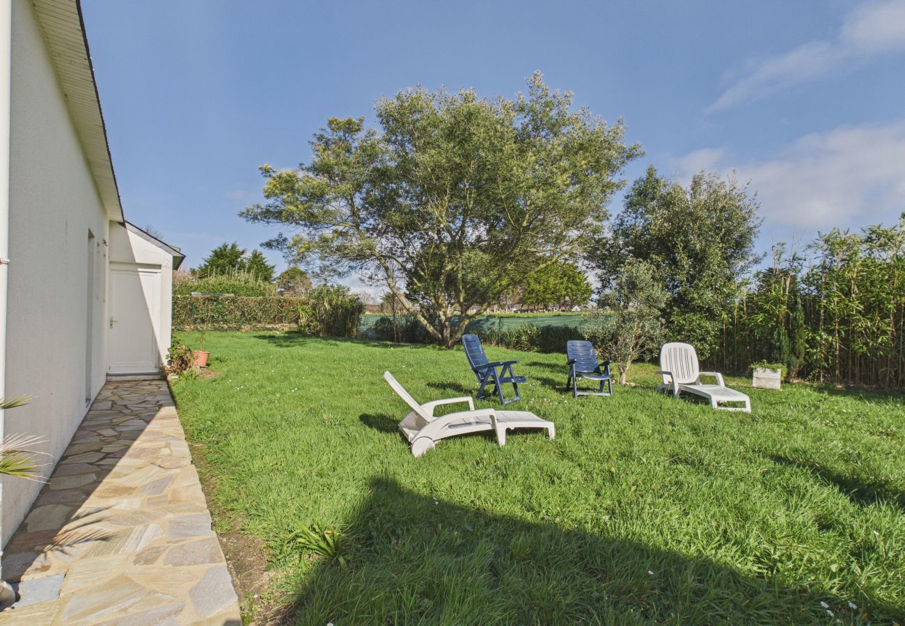 Maison à Saint-Gildas-de-Rhuys - 500 m de la plage, maison pour 6 avec jardin