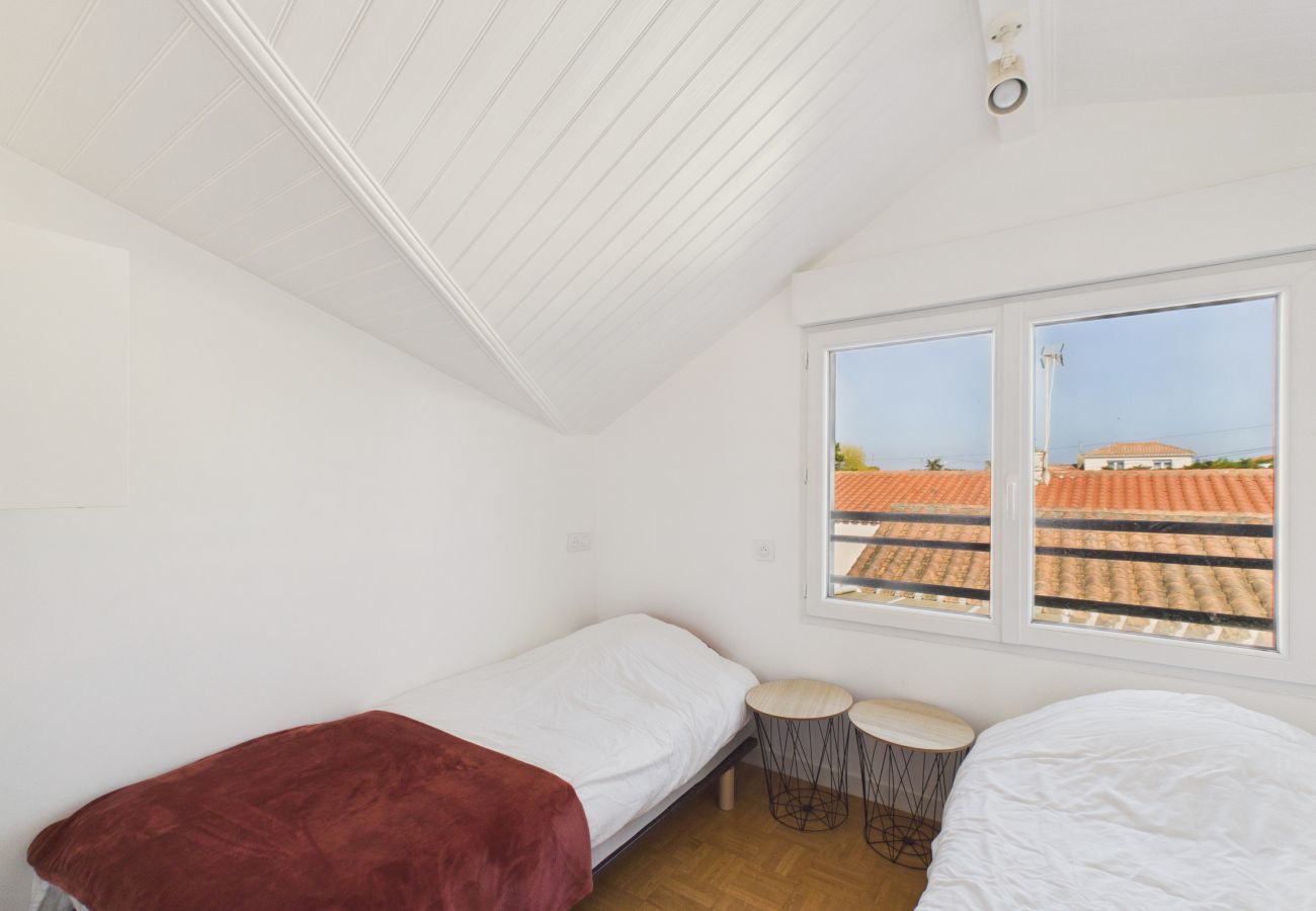 Maison mitoyenne à Bretignolles-sur-Mer - Plage à 500 m, maison pour 4 avec jardin