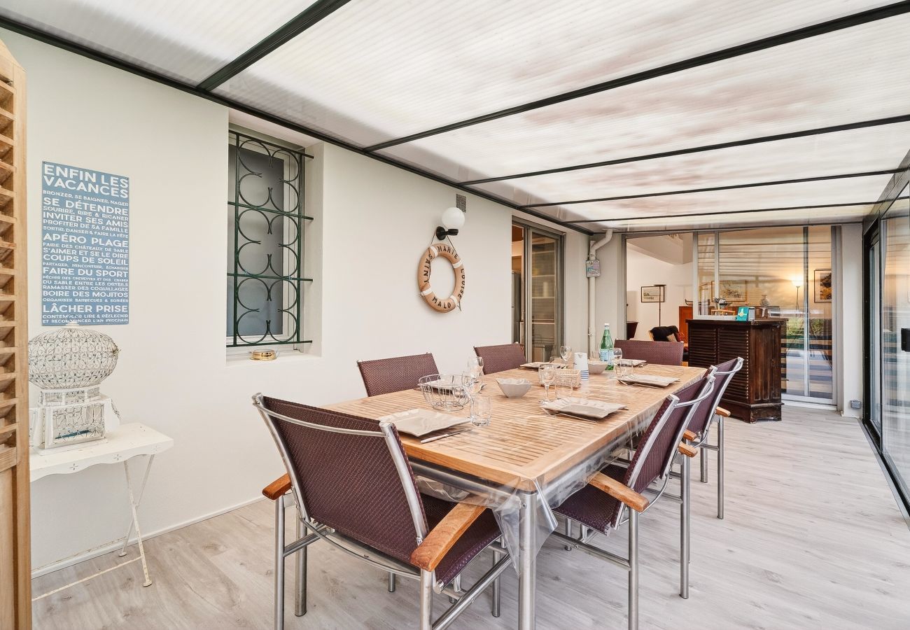 Maison à Dinard - Maison pour 12 avec jardin à 600 m de la plage