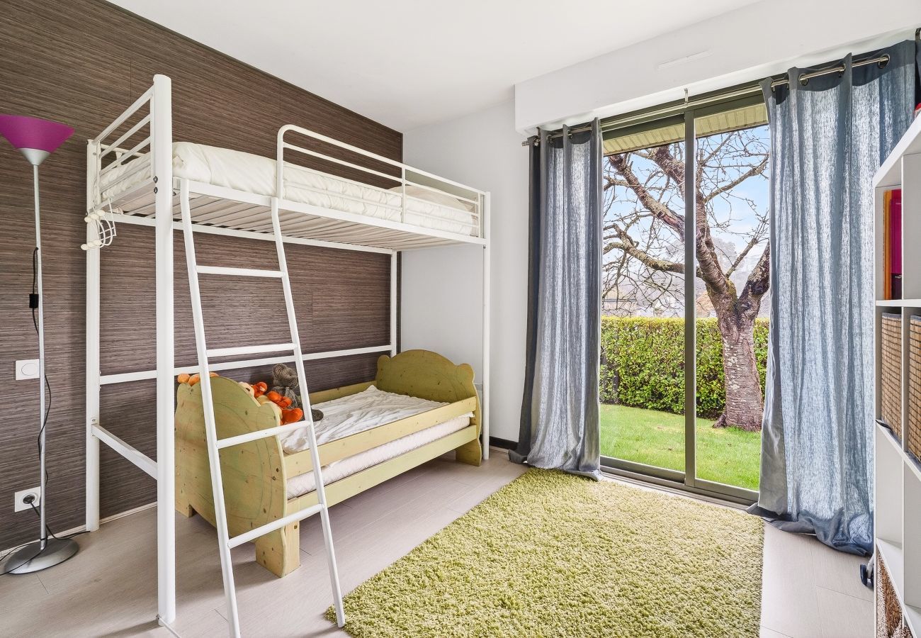 Maison à Dinard - Maison pour 12 avec jardin à 600 m de la plage