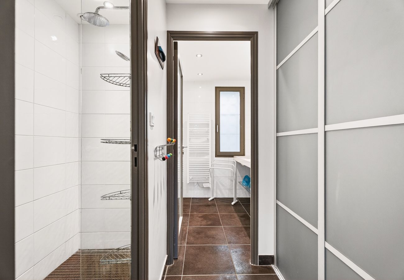 Maison à Dinard - Maison pour 12 avec jardin à 600 m de la plage