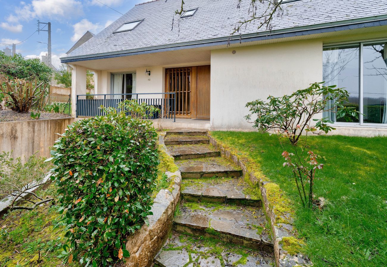 Maison à Dinard - Maison pour 12 avec jardin à 600 m de la plage