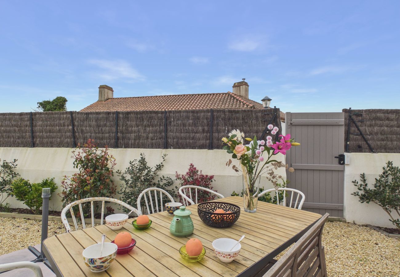 Maison à L'Epine - Maison pour 8, jardin, 700 m de la plage