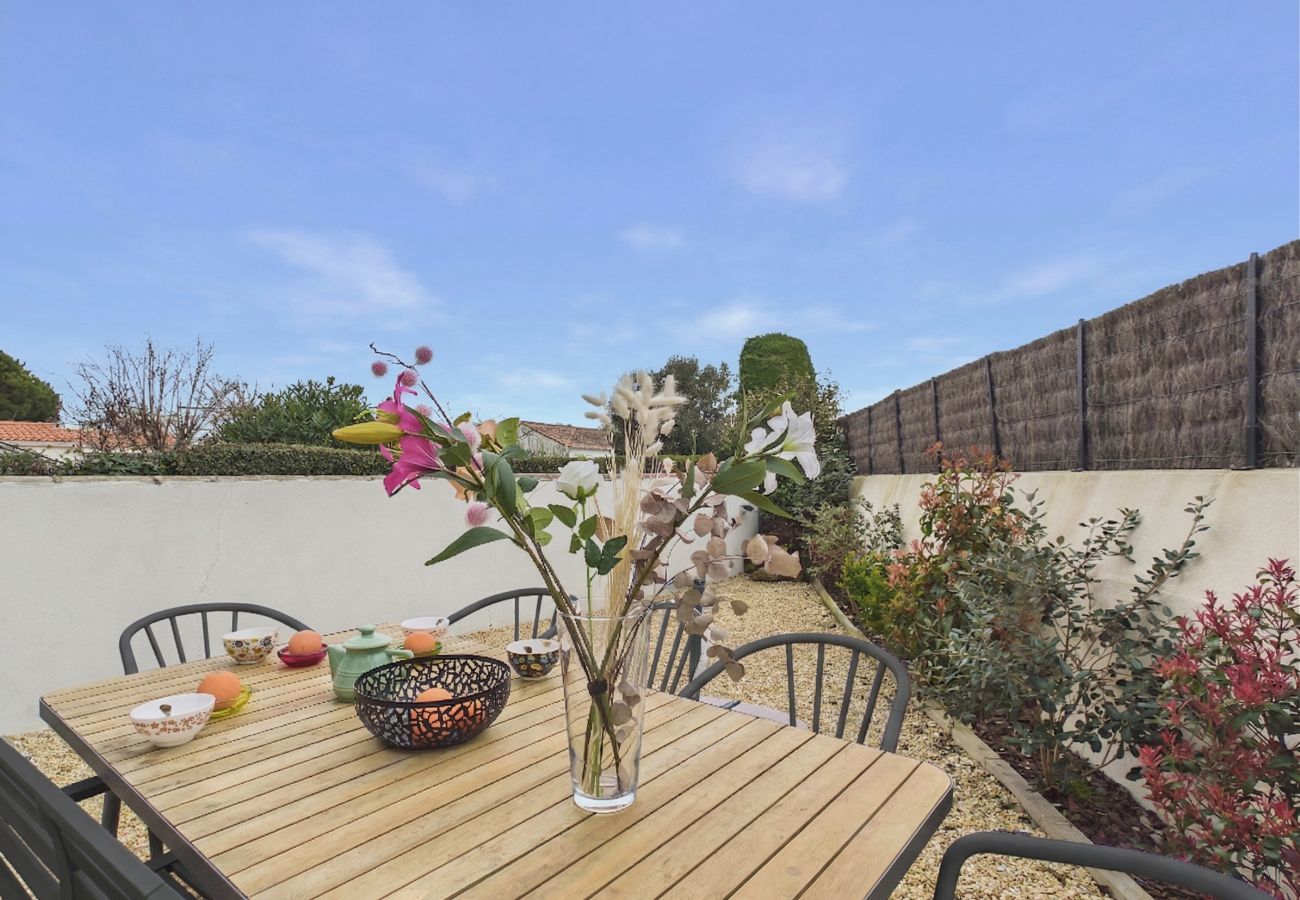 Maison à L'Epine - Maison pour 8, jardin, 700 m de la plage