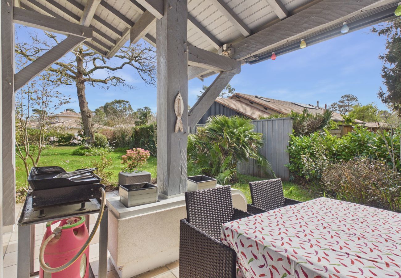 Maison à Andernos-les-Bains - Jolie maison familiale avec jardin pour 6 