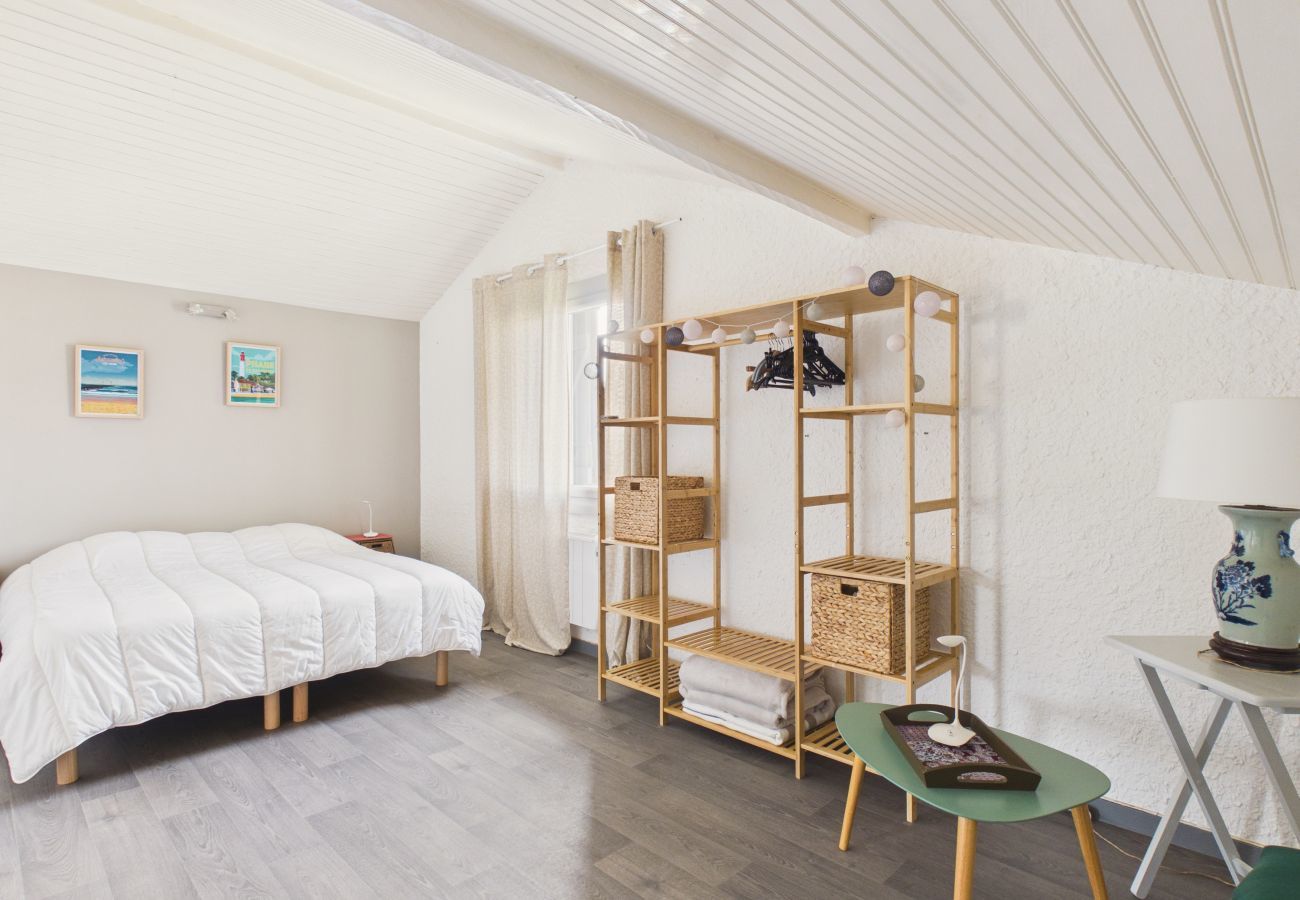 Maison à Andernos-les-Bains - Jolie maison familiale avec jardin pour 6 