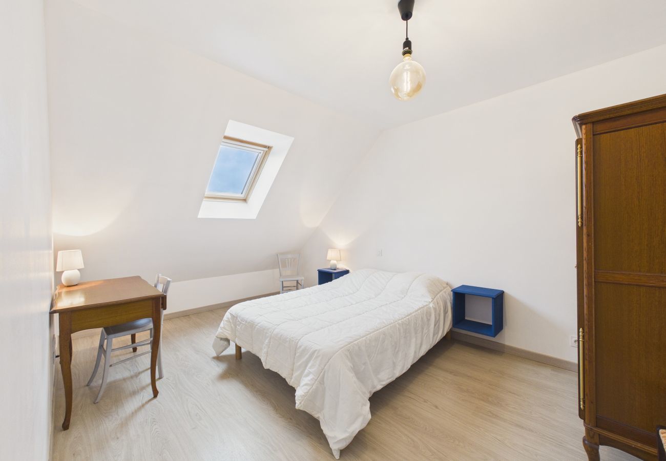 Maison à Pléneuf-Val-André - 950m de la plage - Maison pour 5 avec jardin 