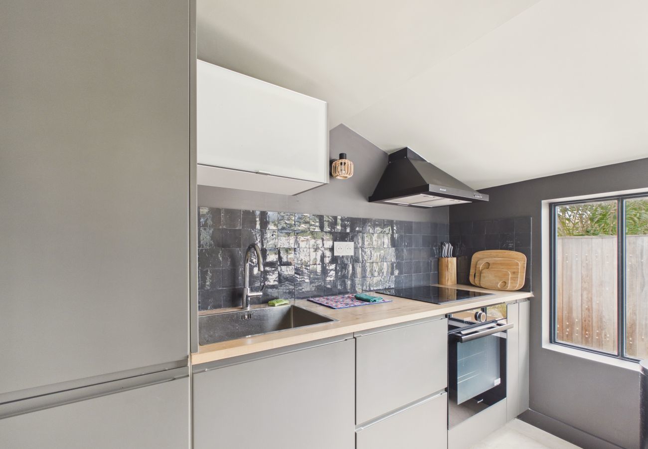 Maison à Ars-en-Ré - Séjour pour 8, jardin, proche marais salants