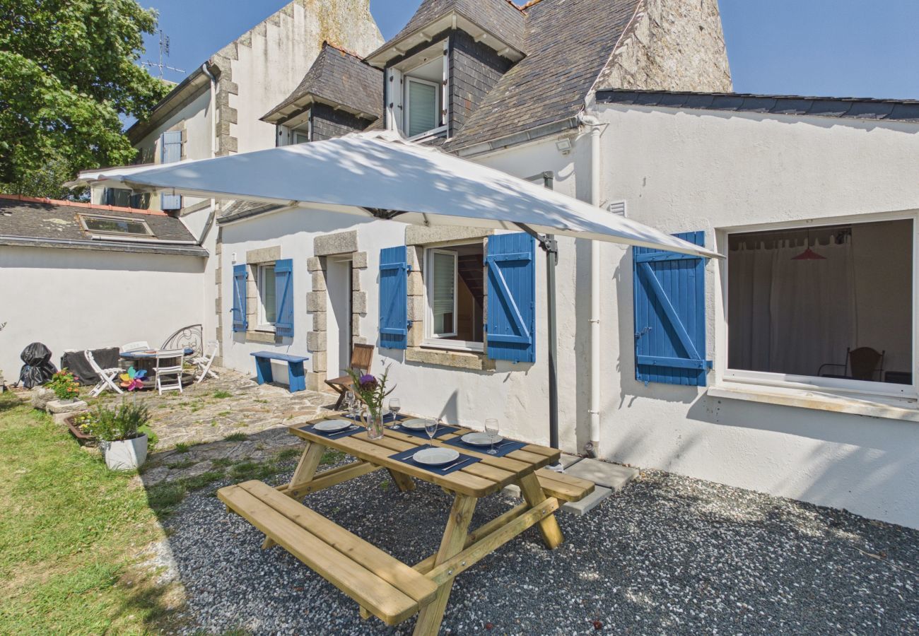 Maison à Plomeur - Maison familiale 5 pers, jardin - Proche de la Torche