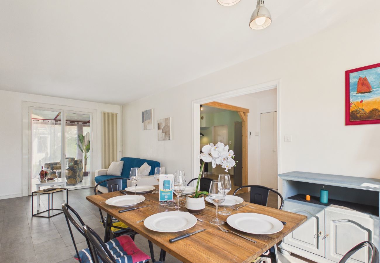 Maison à Les Sables-d´Olonne -  Maison familiale pour 6, véranda et jardin