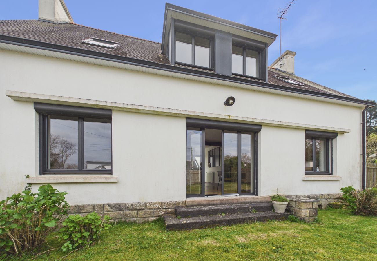 Maison à Fouesnant - Belle maison pour 7 avec jardin clôs et terrasse 