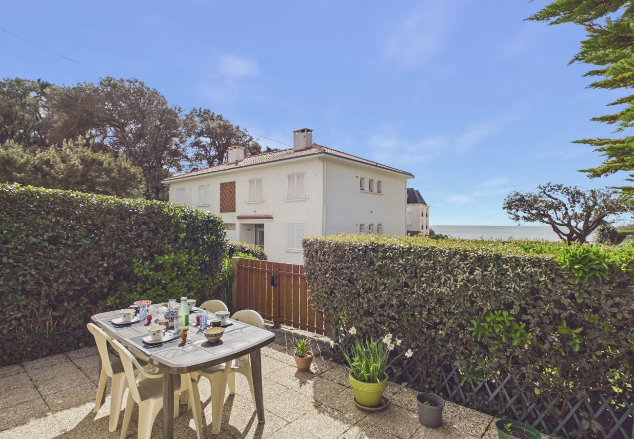 Appartement à Pornic - Appart. 4 pers. face mer + terrasse + animaux