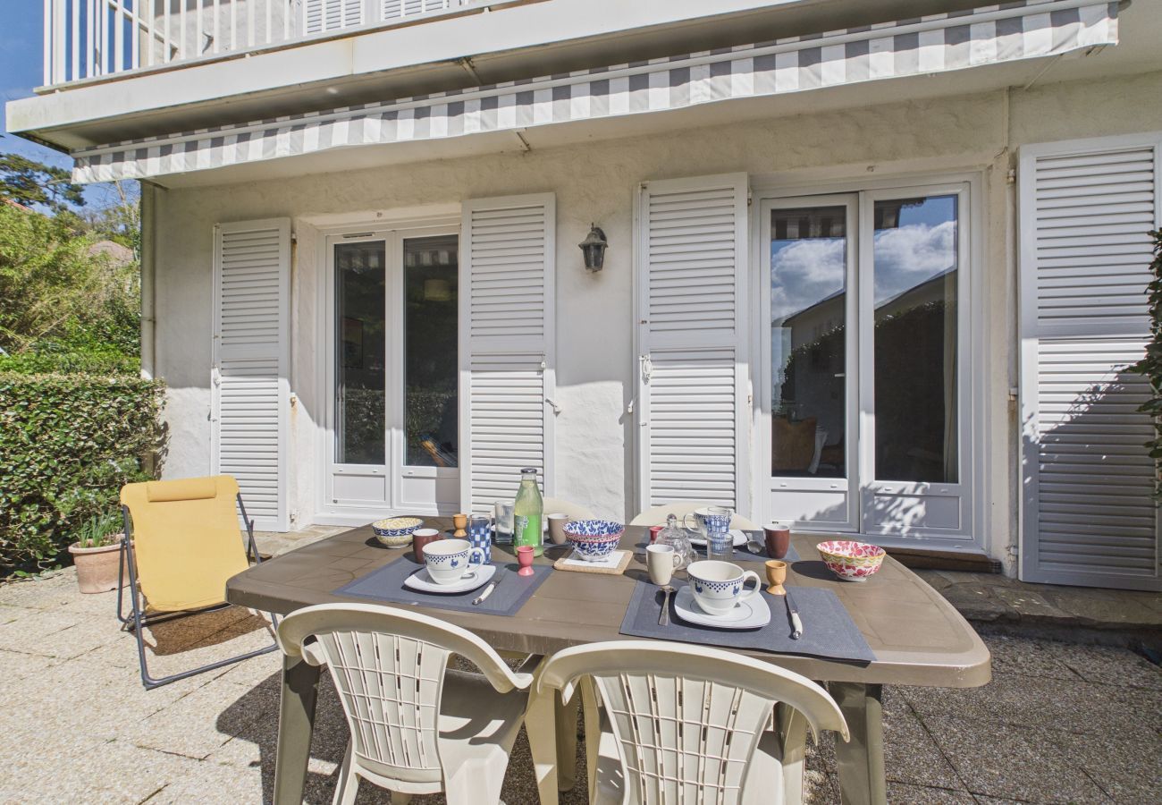 Appartement à Pornic - Appart. 4 pers. face mer + terrasse + animaux