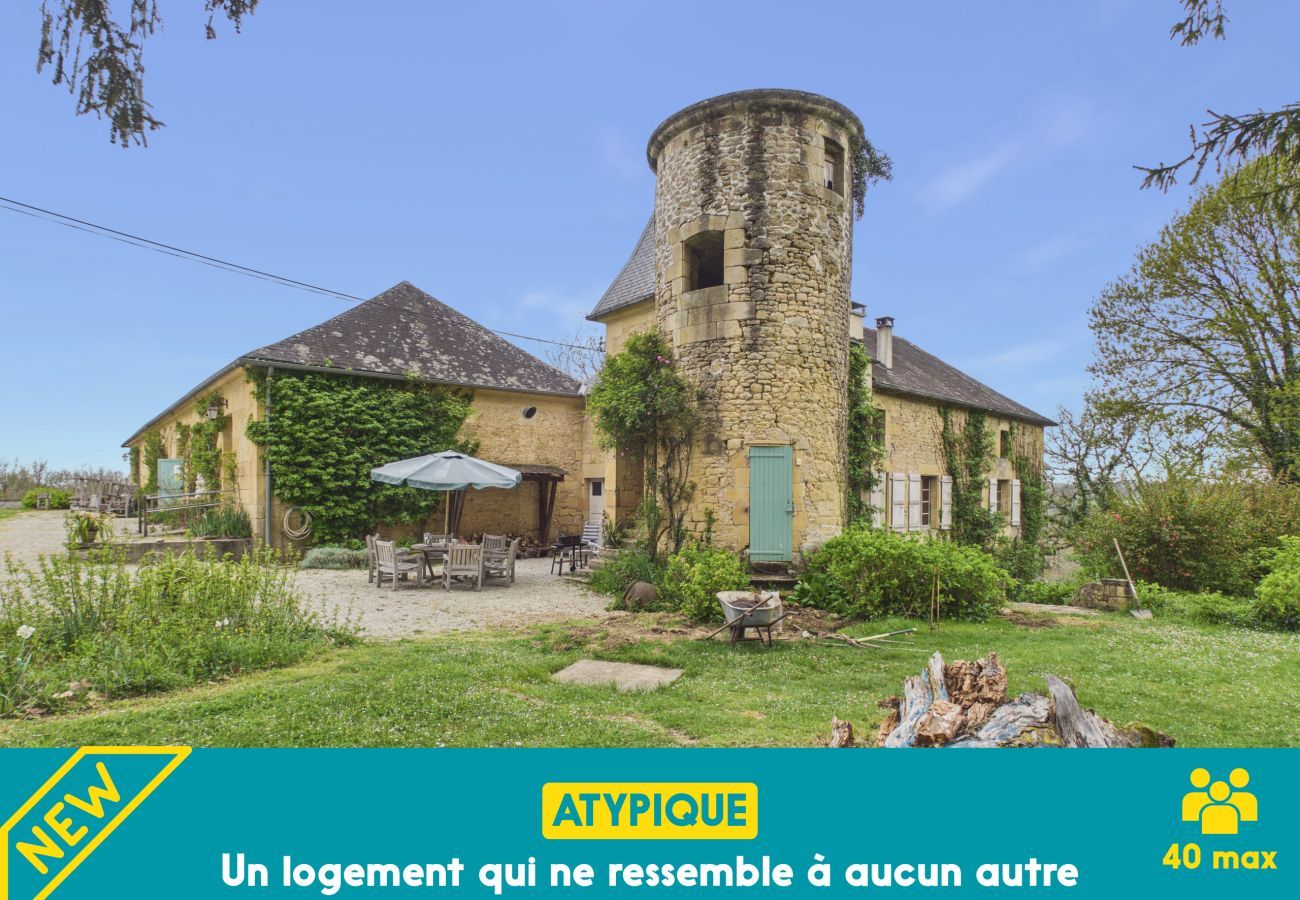 Gîte Rural à Fanlac - Gîte charme authentique & piscine commune