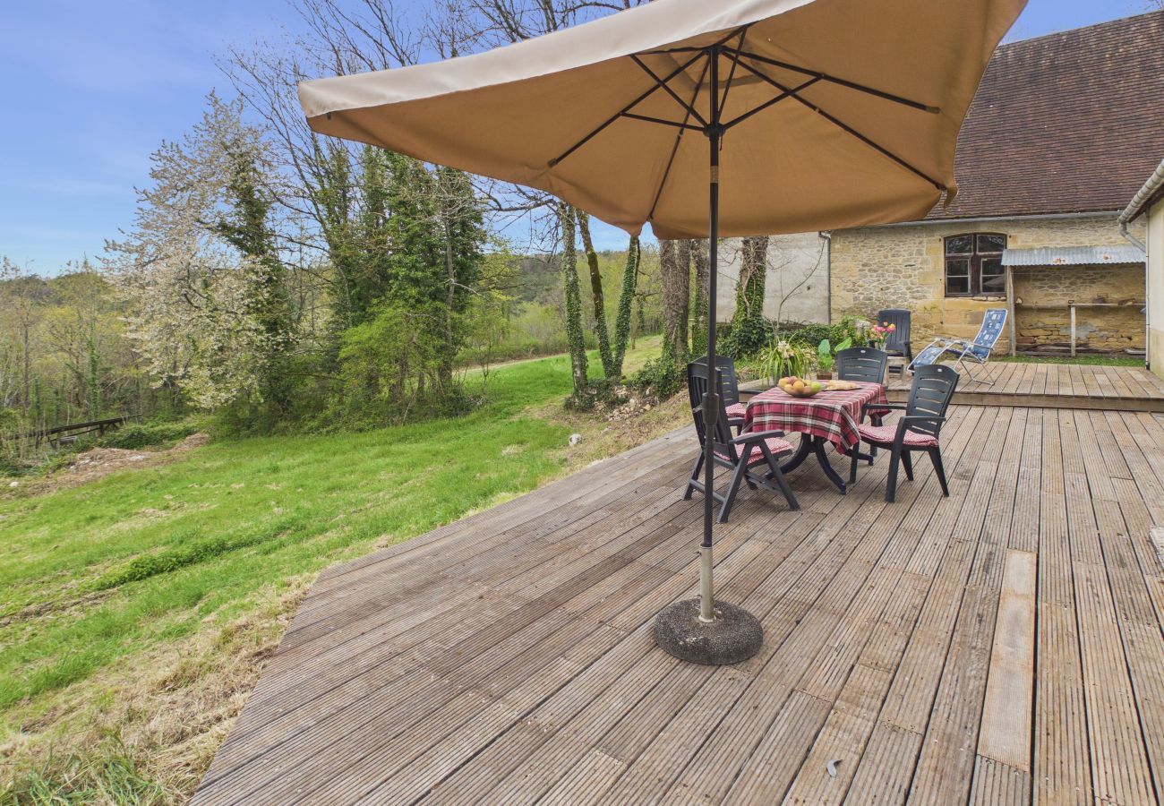 Gîte Rural à Fanlac - La Sonnerie, logement au coeur de la nature